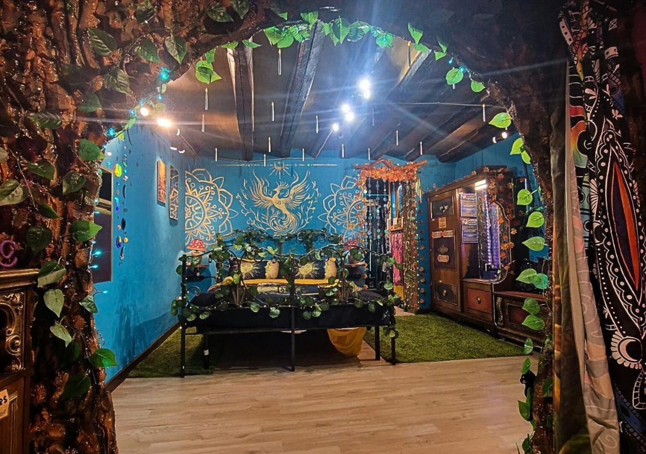 La Casa Di Strega Euphoria - Casa Vacanza Tra Arte E Magia Viterbo Exteriör bild